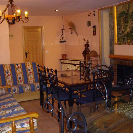 Гостьовий будинок Vut Vivienda De Uso Turistico La Risca Molinos de Papel Екстер'єр фото